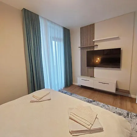 Vimanis Apartment *